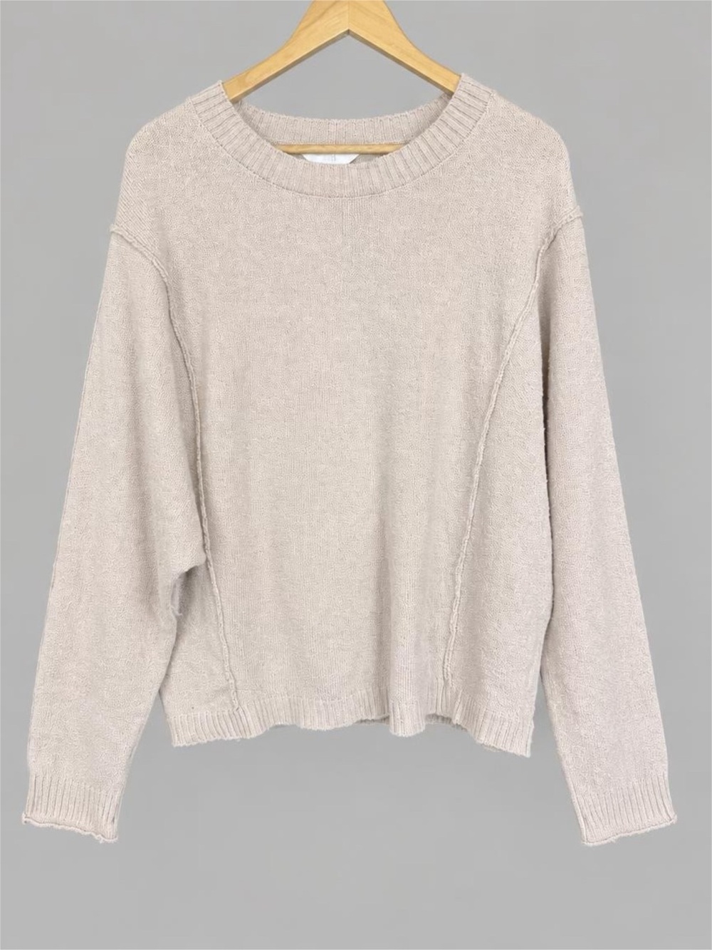 Time and Tru Lightweight Crewneck Sweater in Light Blush